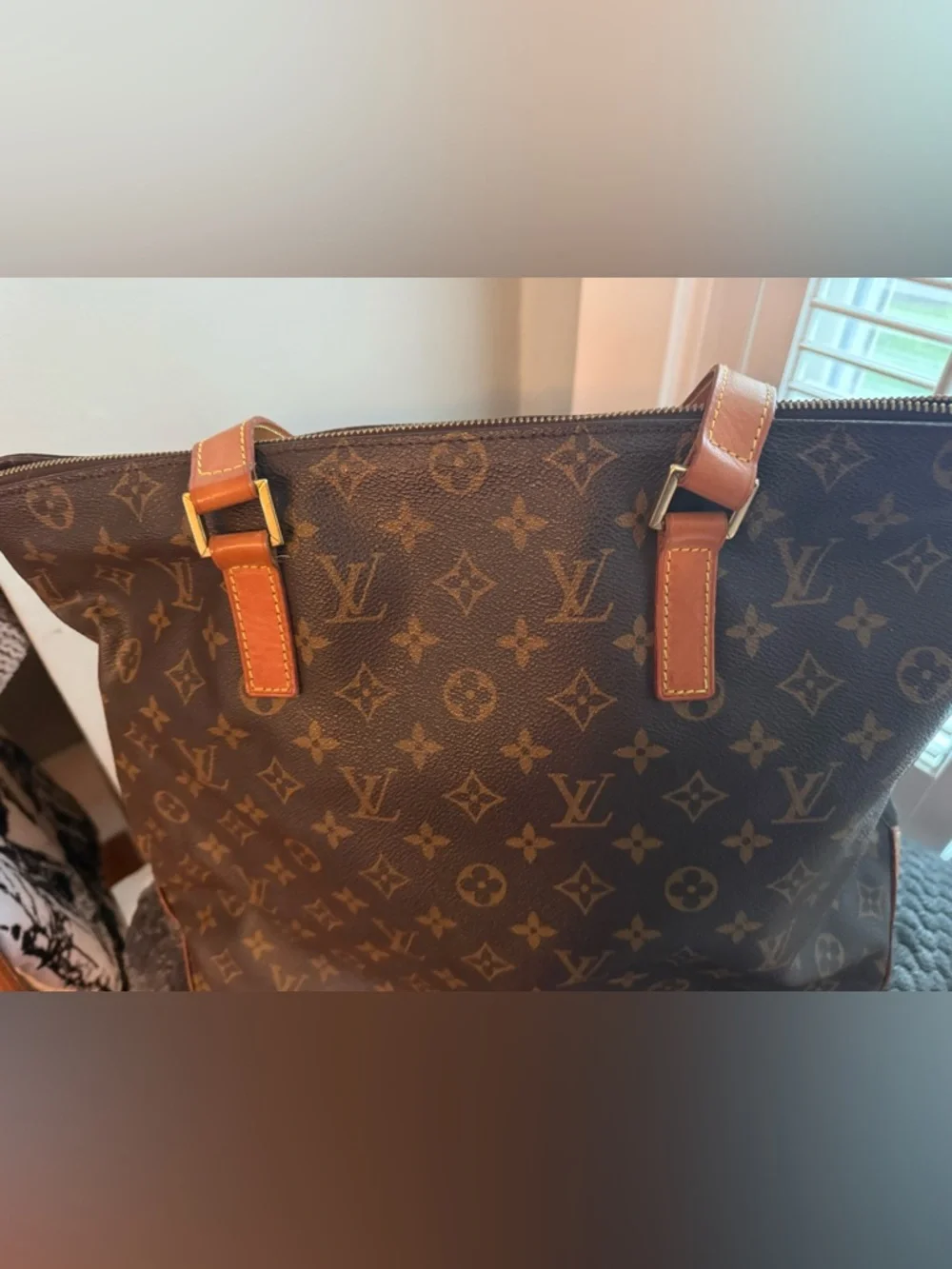 Louis Vuitton Cabas Mezzo - Picture 3 of 11